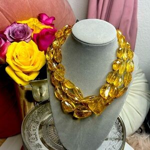 REBECCA COLLINS VINTAGE 3STRAND AMBER NECKLACE